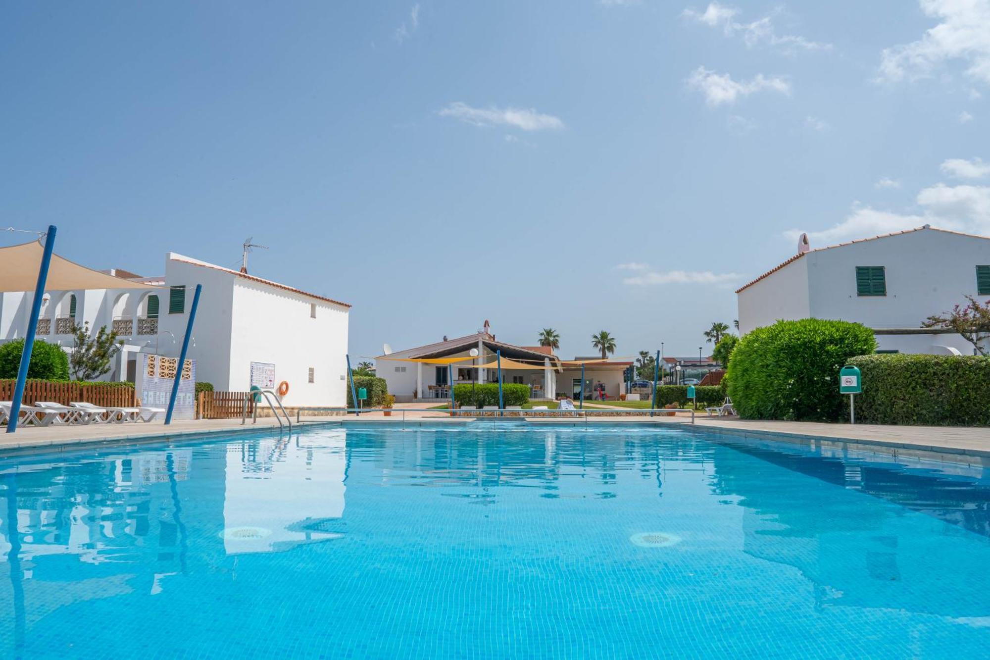 Apartamentos Sa Caleta Exterior photo