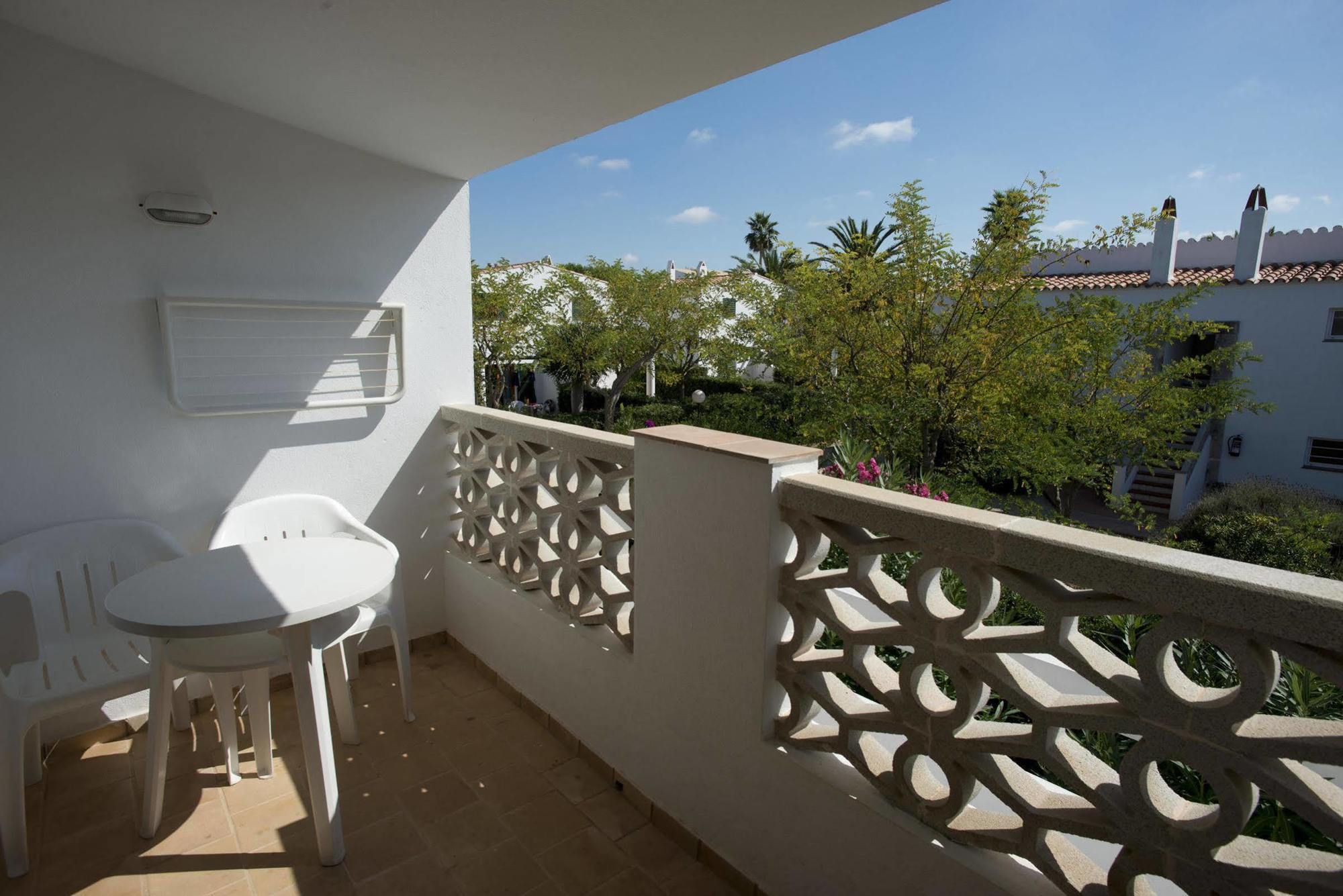 Apartamentos Sa Caleta Exterior photo
